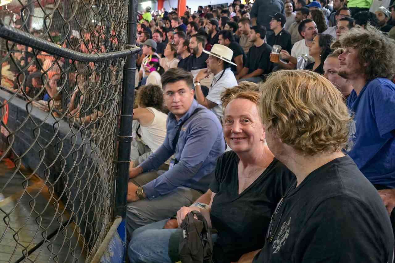 Luchadores con máscaras icónicas